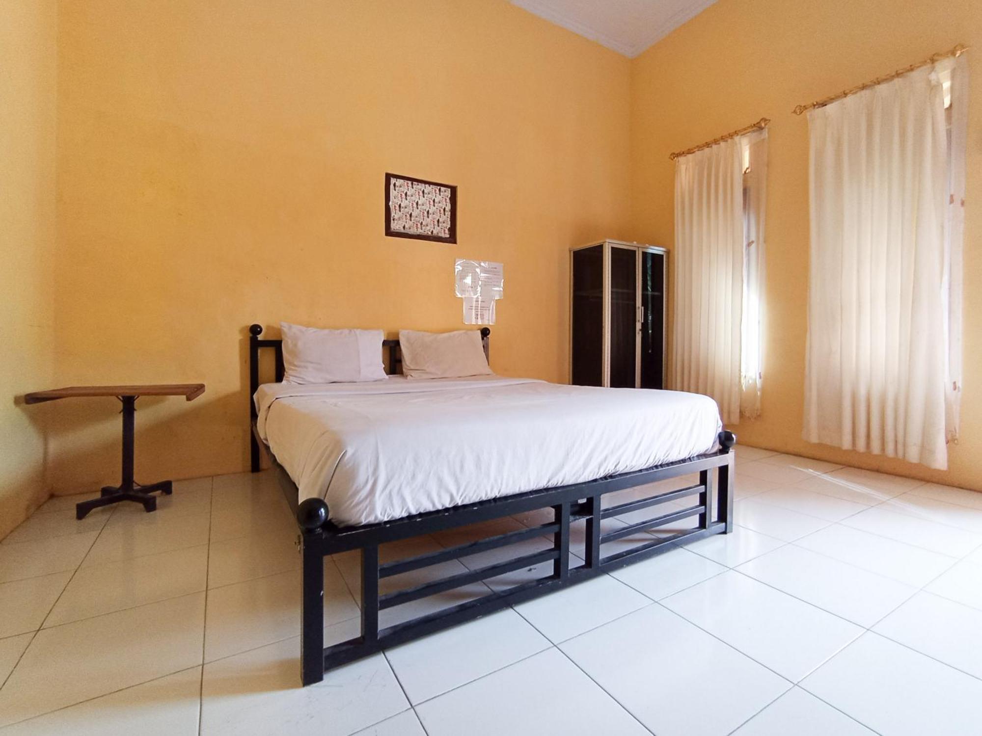 Reddoorz At El Shaday Homestay Banyuwangi Banyuwangi  Zewnętrze zdjęcie