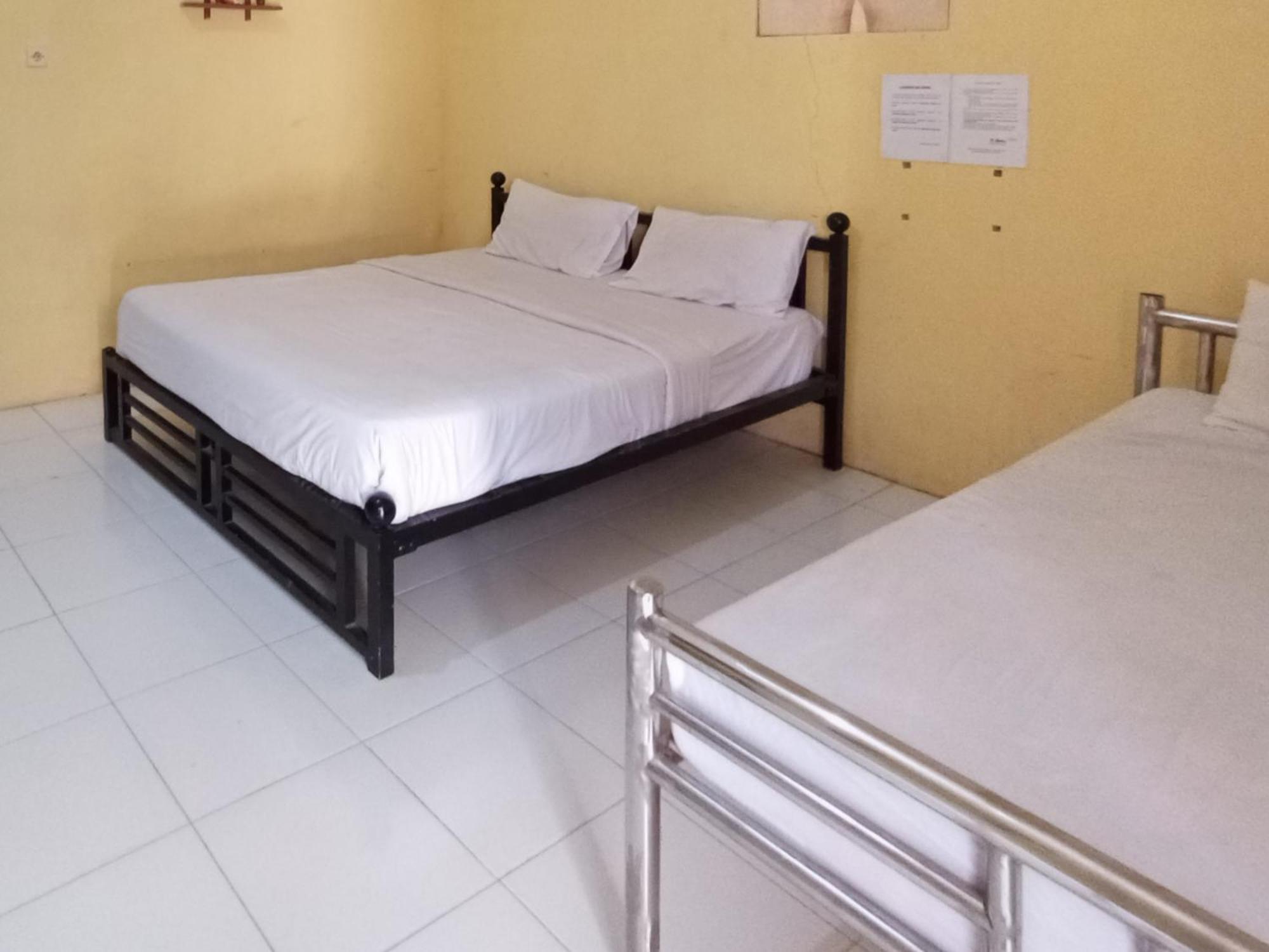 Reddoorz At El Shaday Homestay Banyuwangi Banyuwangi  Zewnętrze zdjęcie