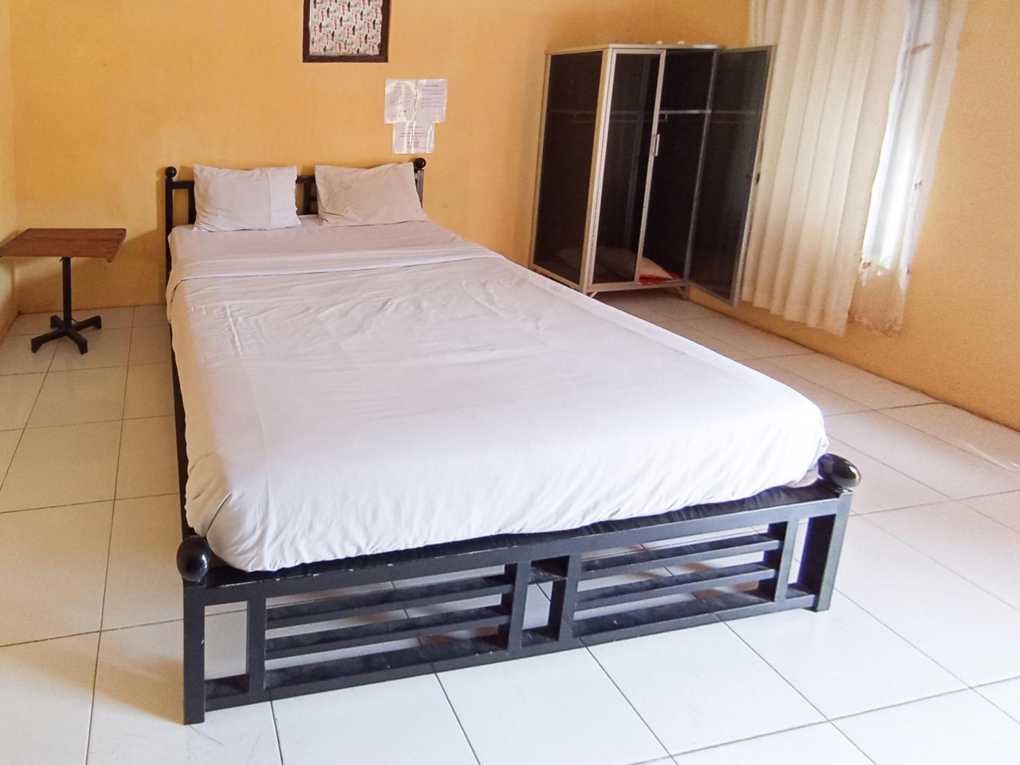 Reddoorz At El Shaday Homestay Banyuwangi Banyuwangi  Zewnętrze zdjęcie