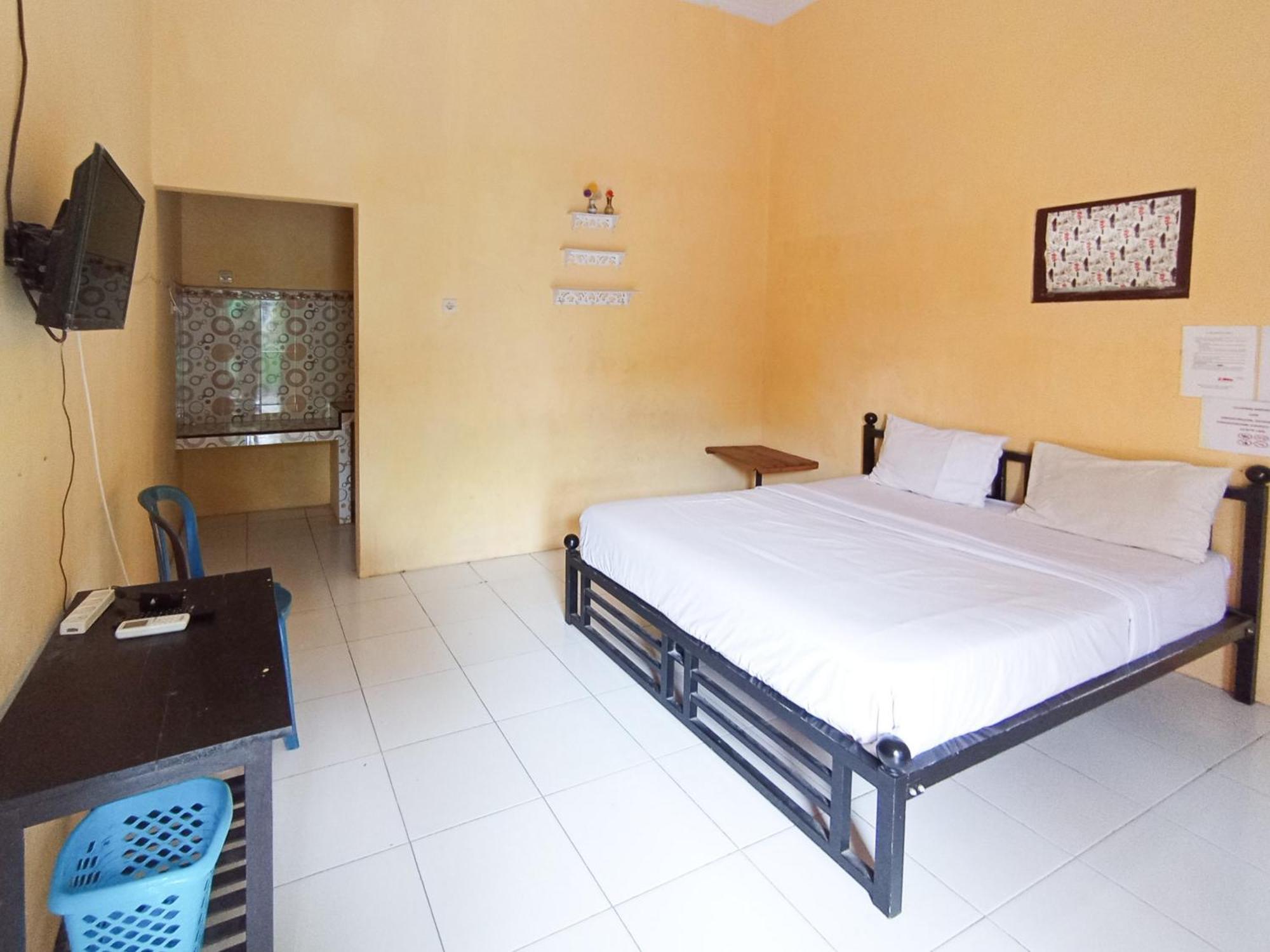 Reddoorz At El Shaday Homestay Banyuwangi Banyuwangi  Zewnętrze zdjęcie