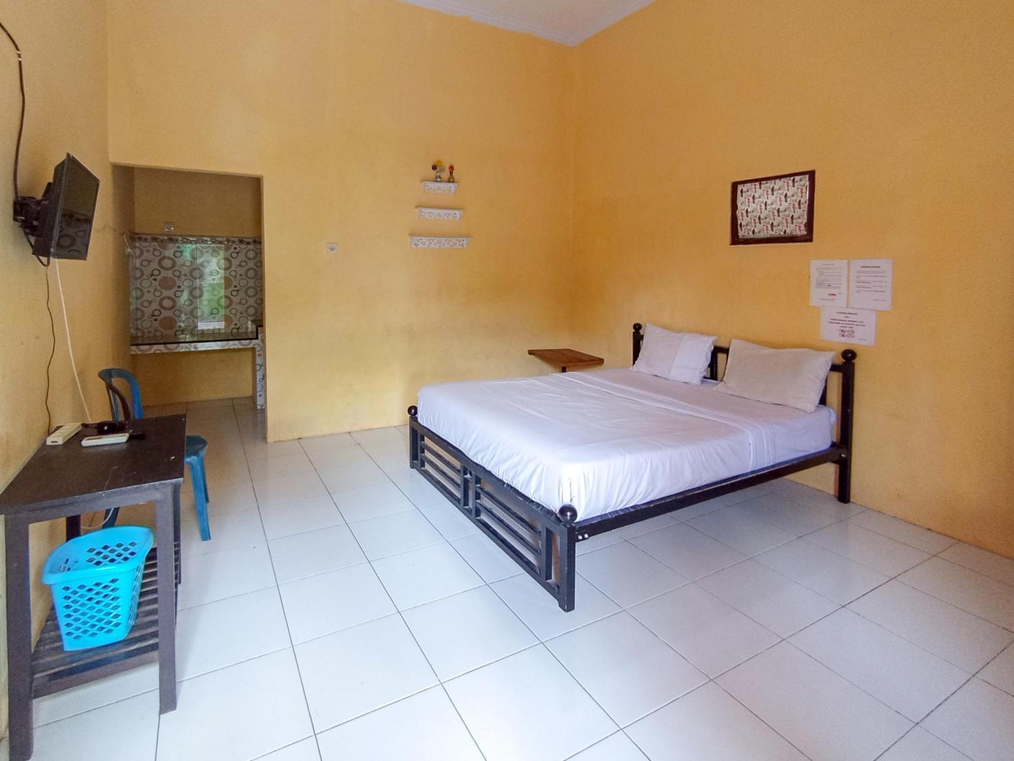 Reddoorz At El Shaday Homestay Banyuwangi Banyuwangi  Zewnętrze zdjęcie